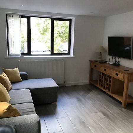 1 Bedroom Self Contained Separate Annexe In Exeter Ide Extérieur photo