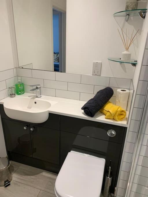1 Bedroom Self Contained Separate Annexe In Exeter Ide Extérieur photo