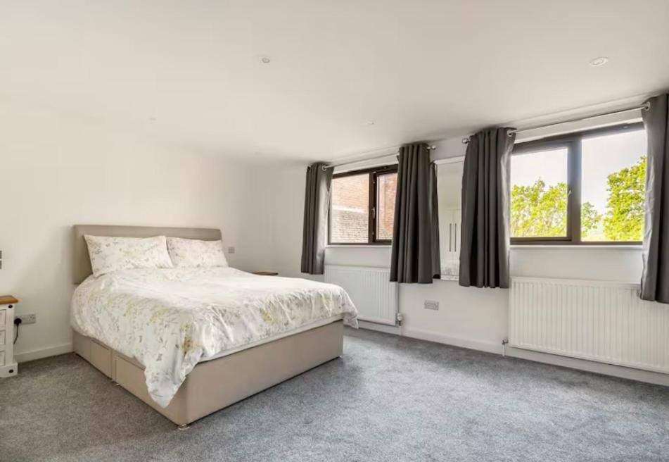 1 Bedroom Self Contained Separate Annexe In Exeter Ide Extérieur photo