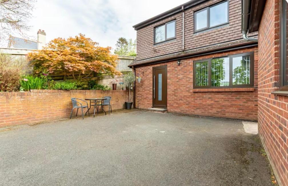 1 Bedroom Self Contained Separate Annexe In Exeter Ide Extérieur photo